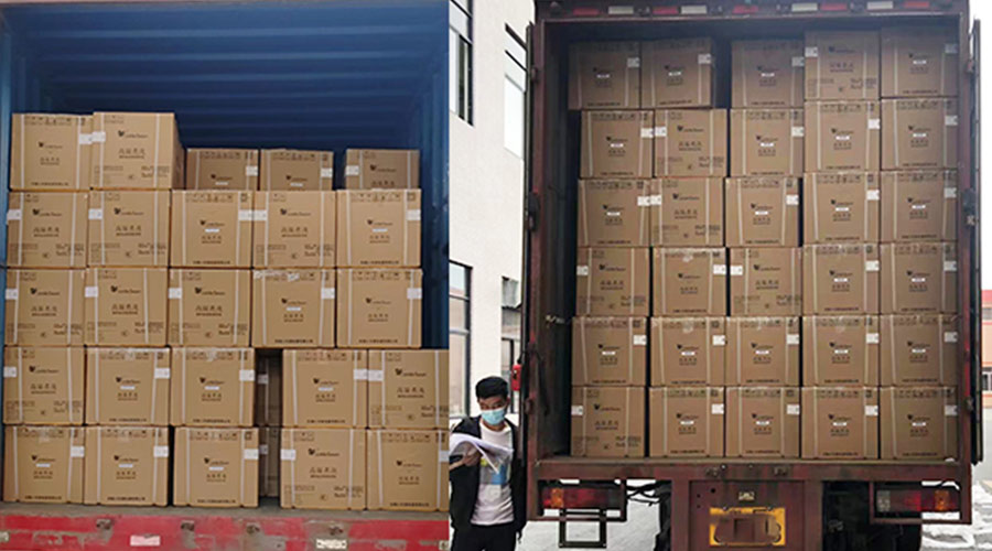 集裝箱裝柜進(jìn)行時！金環(huán)電器客戶迷你洗衣機(jī)順利發(fā)貨！