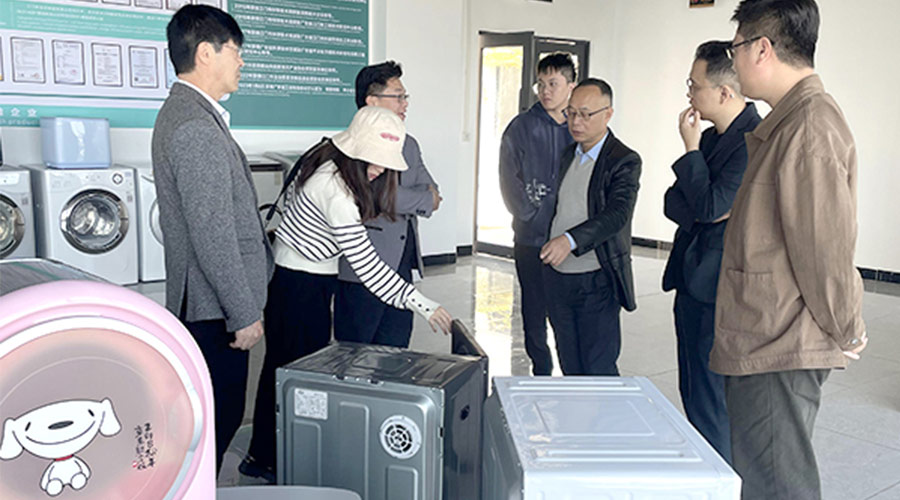 再續(xù)前緣！客戶遠道而來到訪金環(huán)電器洽談滾筒干衣機合作