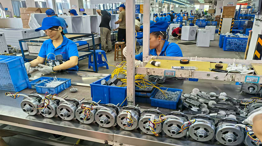 選擇靈活定制的合作伙伴，而非僅僅是制造商