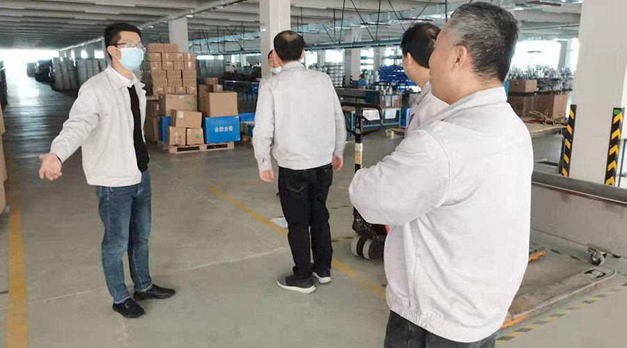 查隱患 防事故！金環(huán)電器領(lǐng)導(dǎo)開展節(jié)前安全檢查